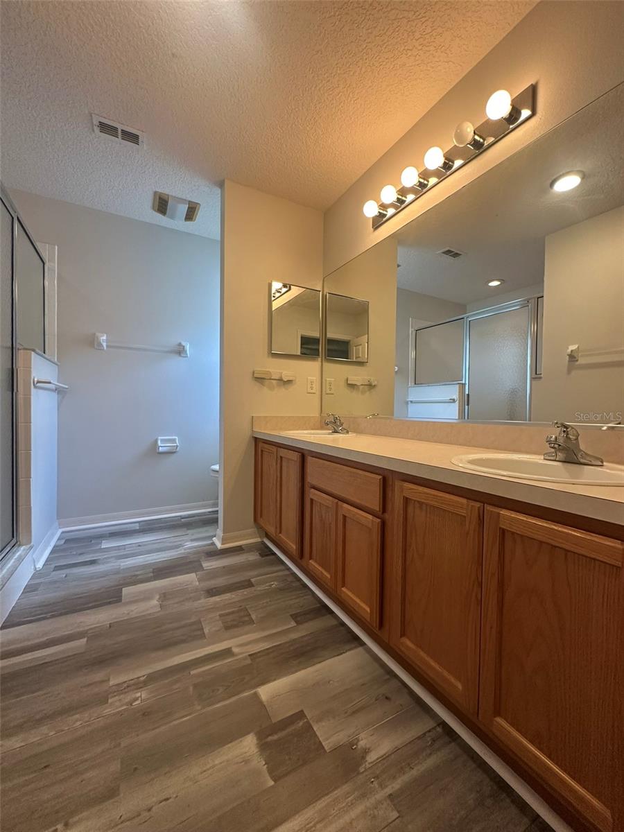25335 CRANES ROOST CIR, LEESBURG, FL, 34748