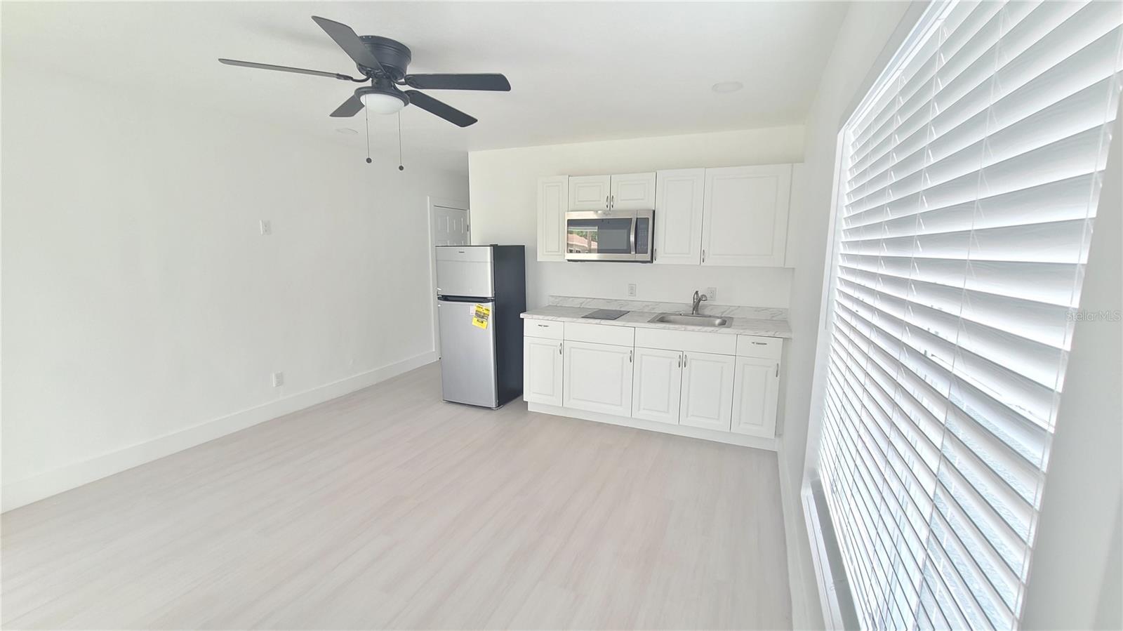 2519 W WALNUT, TAMPA, FL, 33607