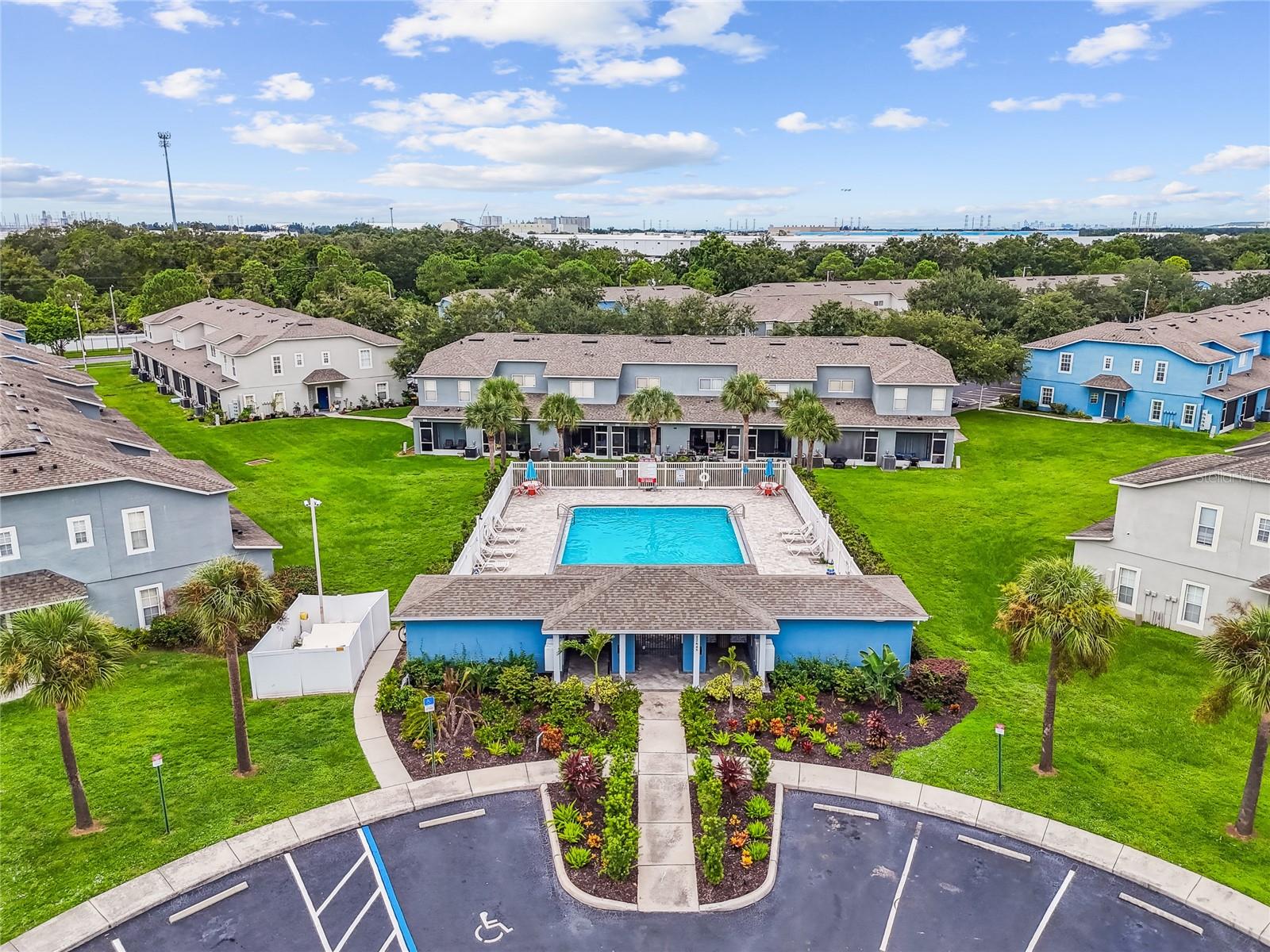 6705 LAKE ROCHESTER LN, GIBSONTON, FL, 33534