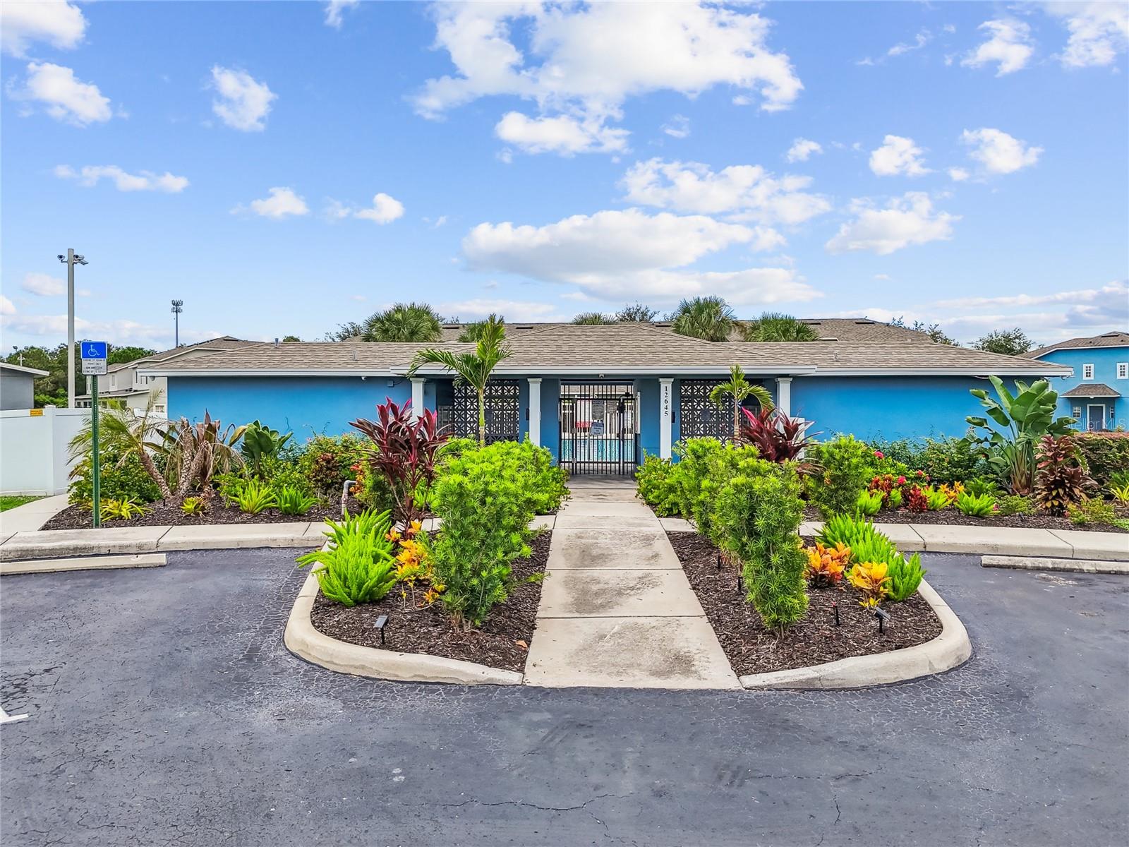 6705 LAKE ROCHESTER LN, GIBSONTON, FL, 33534