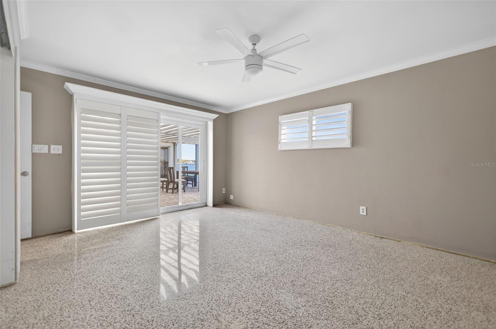 1276 37TH AVE NE, ST PETERSBURG, FL, 33704