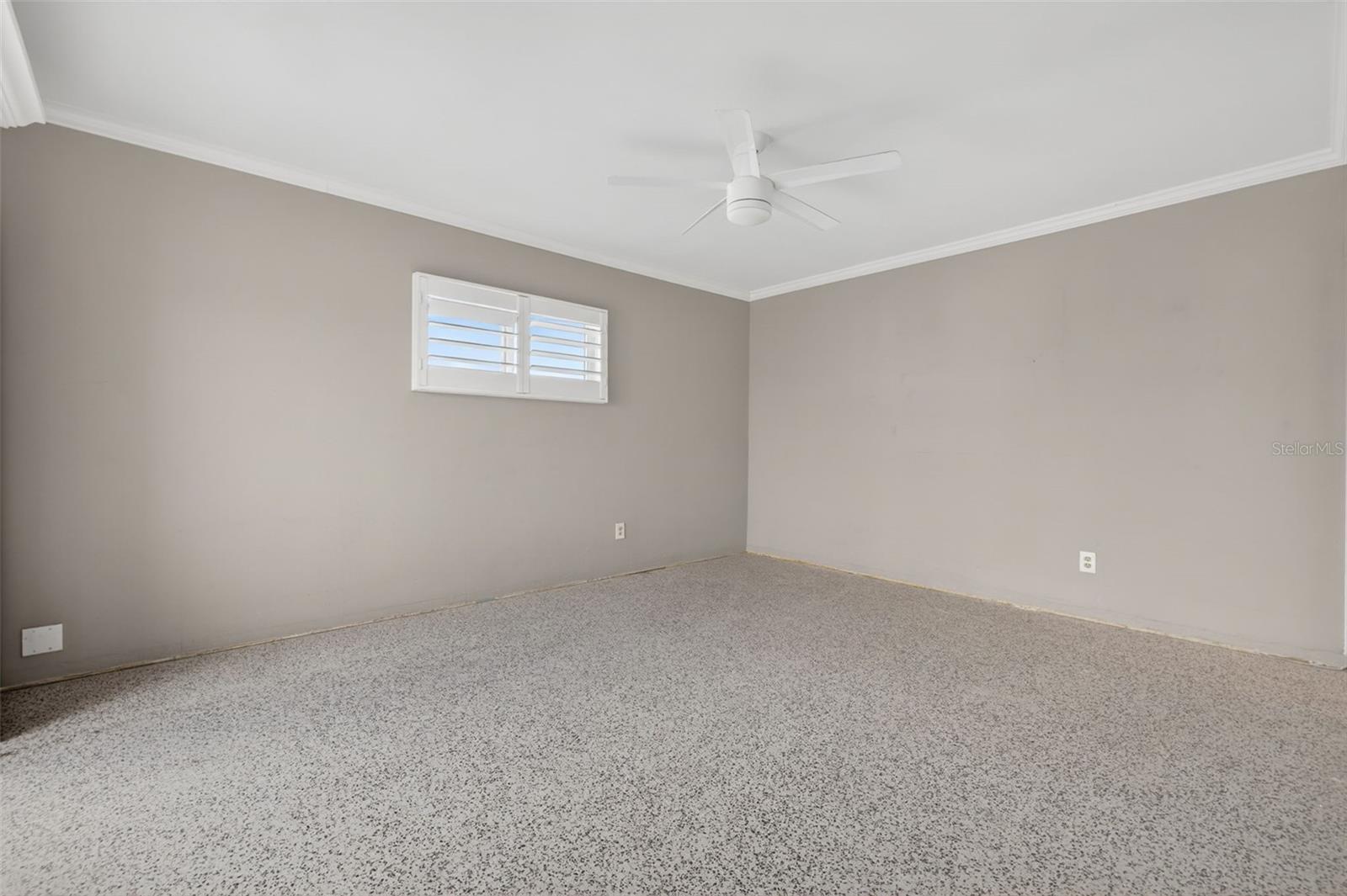 1276 37TH AVE NE, ST PETERSBURG, FL, 33704