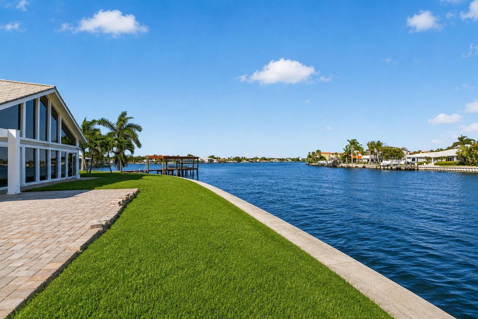 1276 37TH AVE NE, ST PETERSBURG, FL, 33704