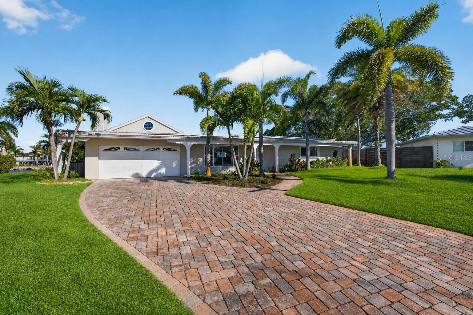 1276 37TH AVE NE, ST PETERSBURG, FL, 33704