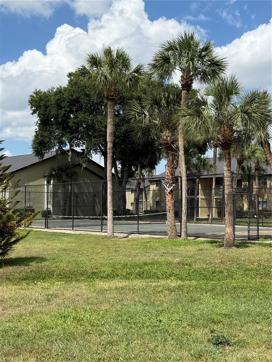 908 LAKE DESTINY RD #B, ALTAMONTE SPRINGS, FL, 32714