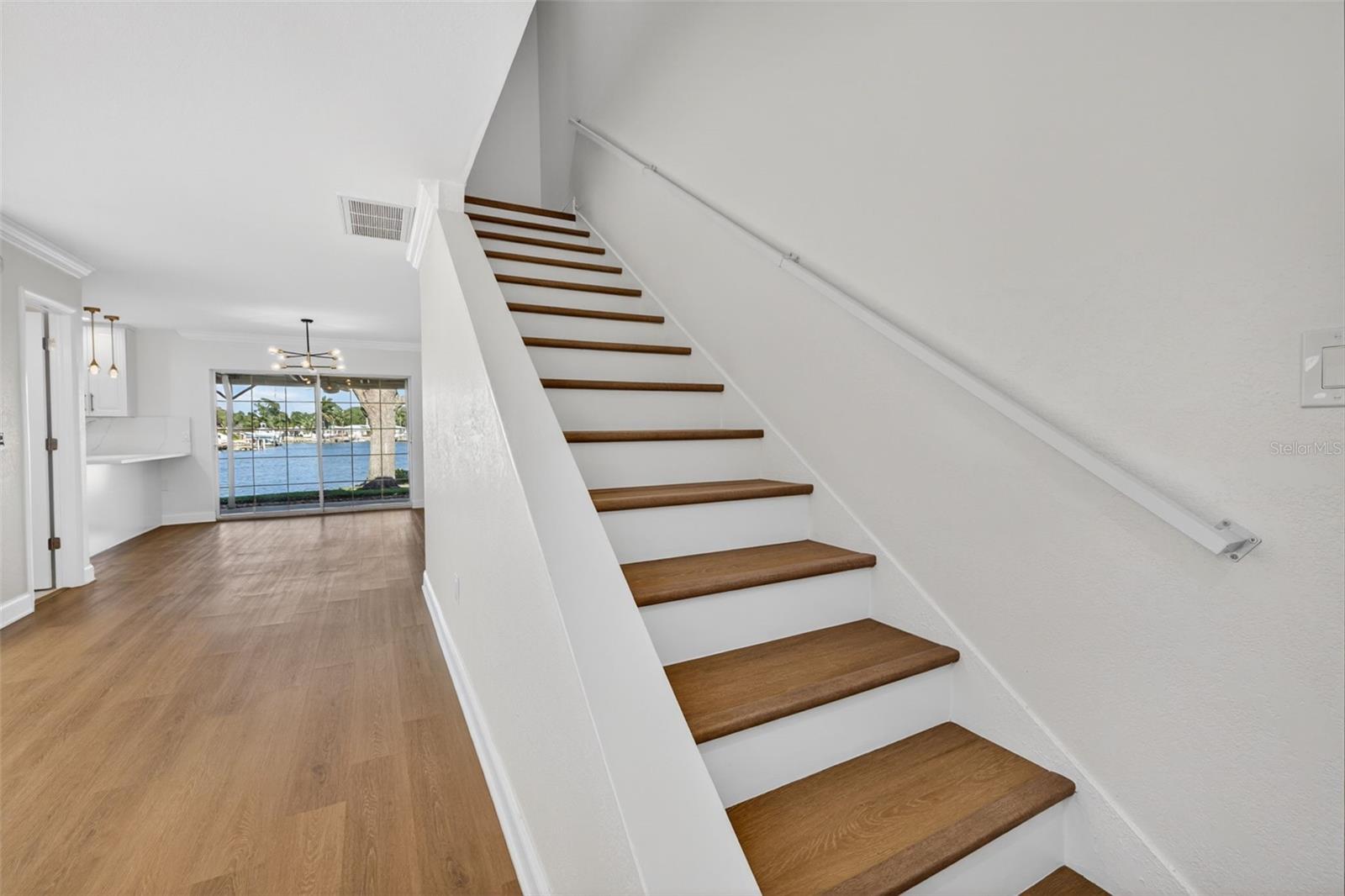 6497 CAPE HATTERAS WAY NE #3, ST PETERSBURG, FL, 33702