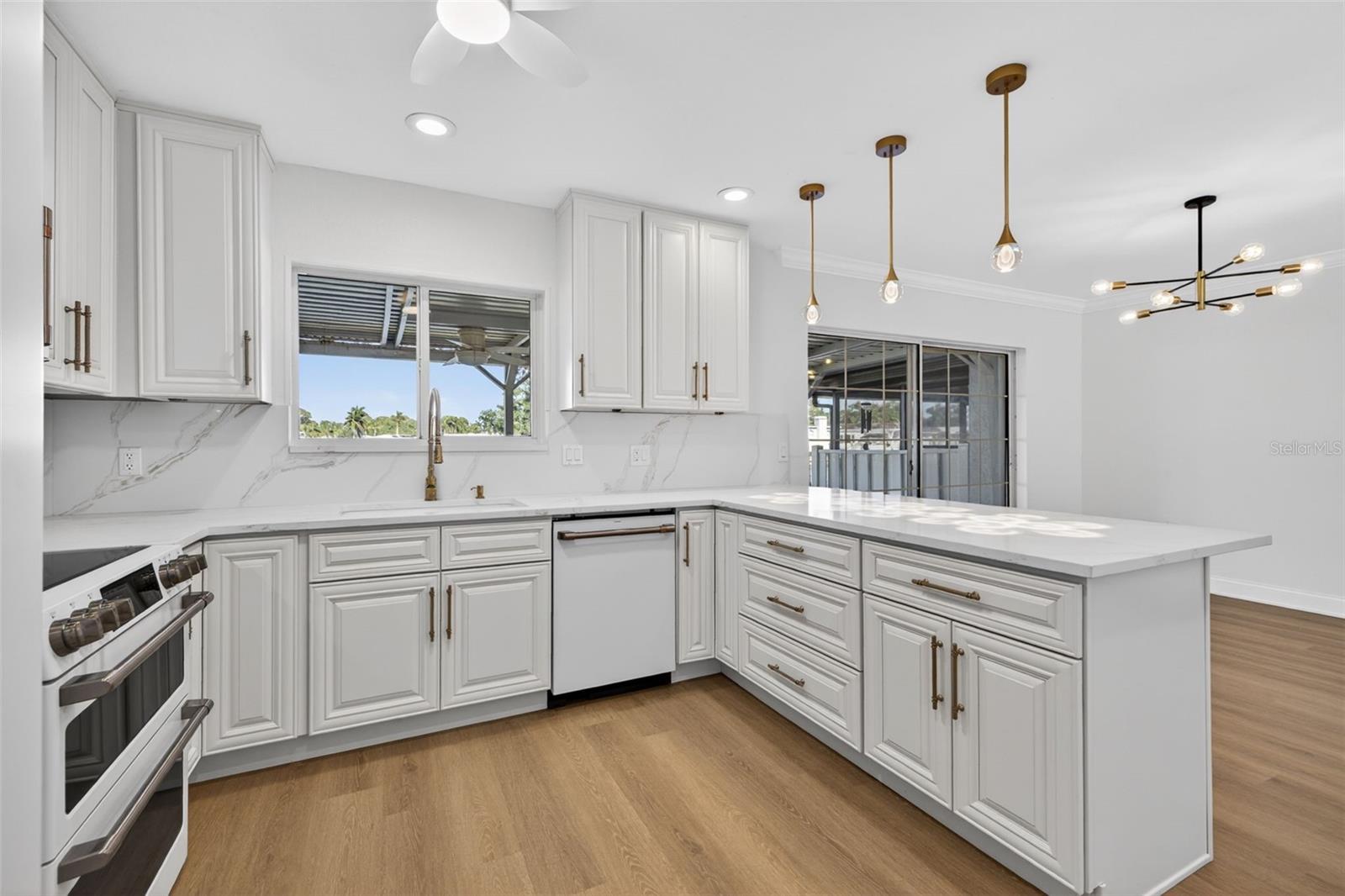 6497 CAPE HATTERAS WAY NE #3, ST PETERSBURG, FL, 33702