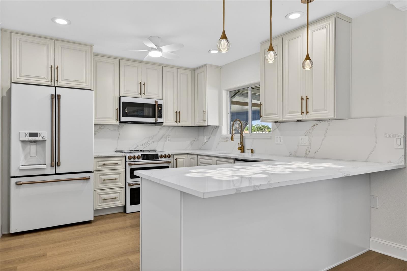 6497 CAPE HATTERAS WAY NE #3, ST PETERSBURG, FL, 33702