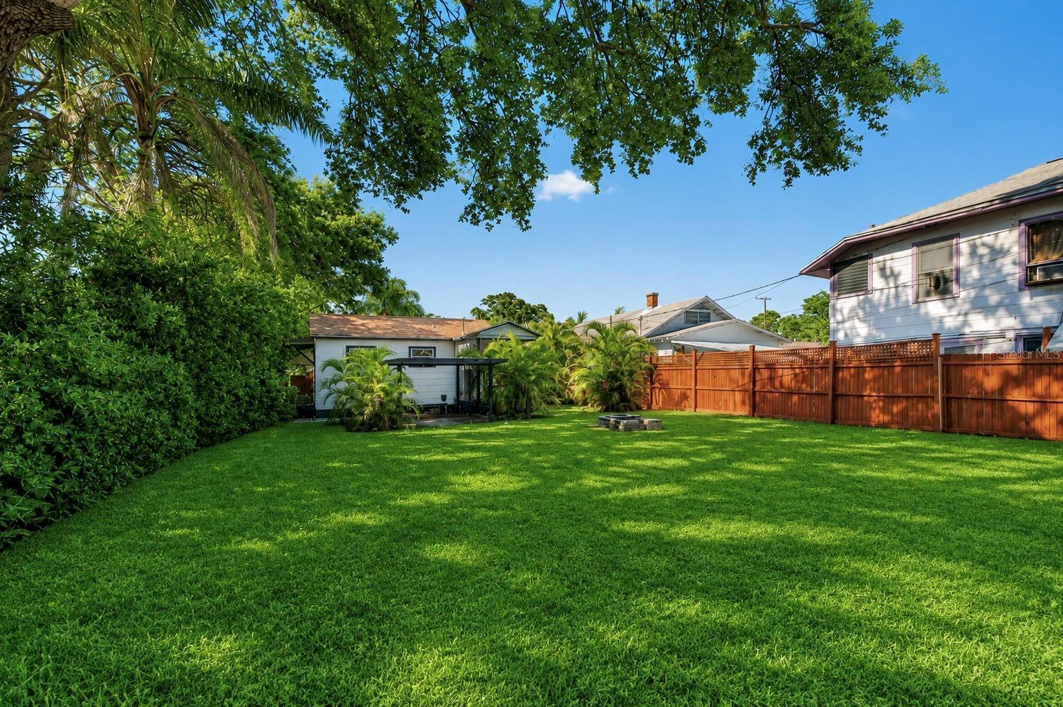 2122 6TH AVE N, ST PETERSBURG, FL, 33713