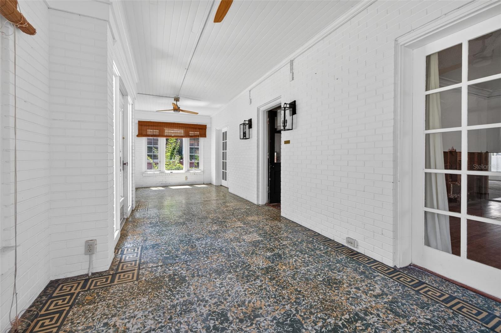 835 16TH AVE NE, ST PETERSBURG, FL, 33704