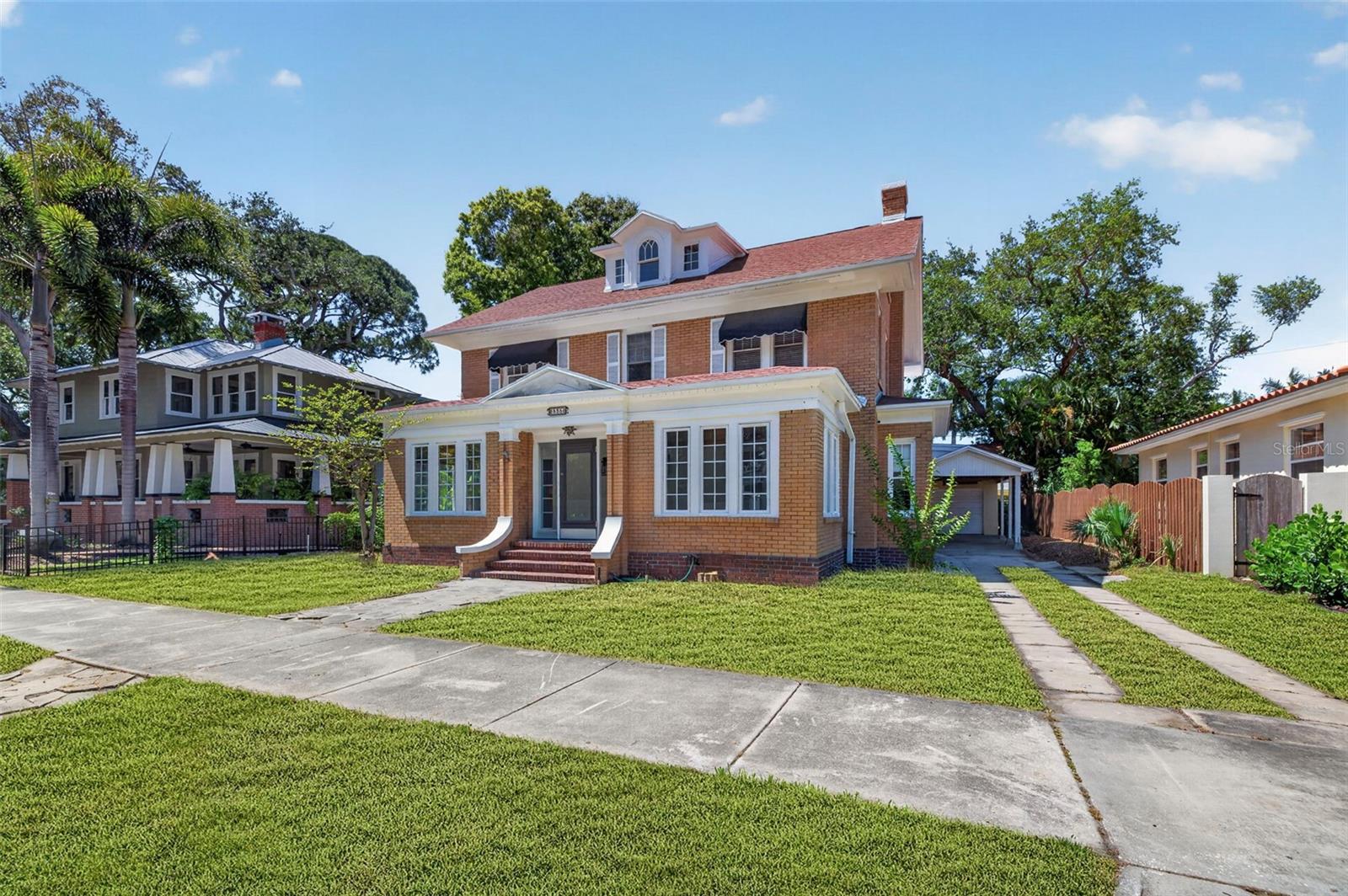835 16TH AVE NE, ST PETERSBURG, FL, 33704