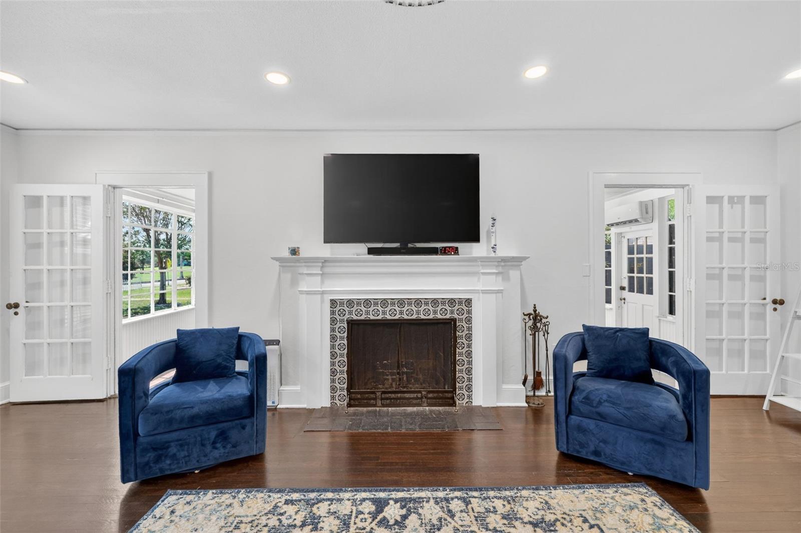 320 N BETTY LN, CLEARWATER, FL, 33755