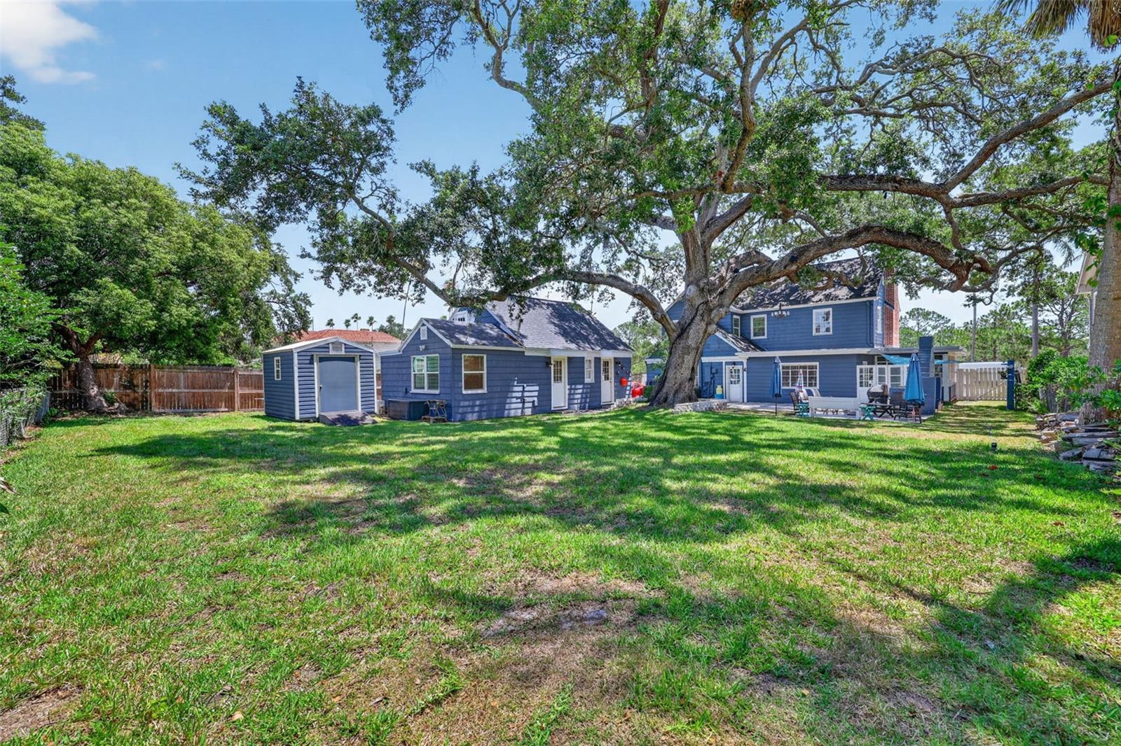 320 N BETTY LN, CLEARWATER, FL, 33755