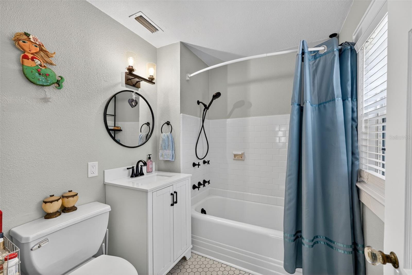 320 N BETTY LN, CLEARWATER, FL, 33755