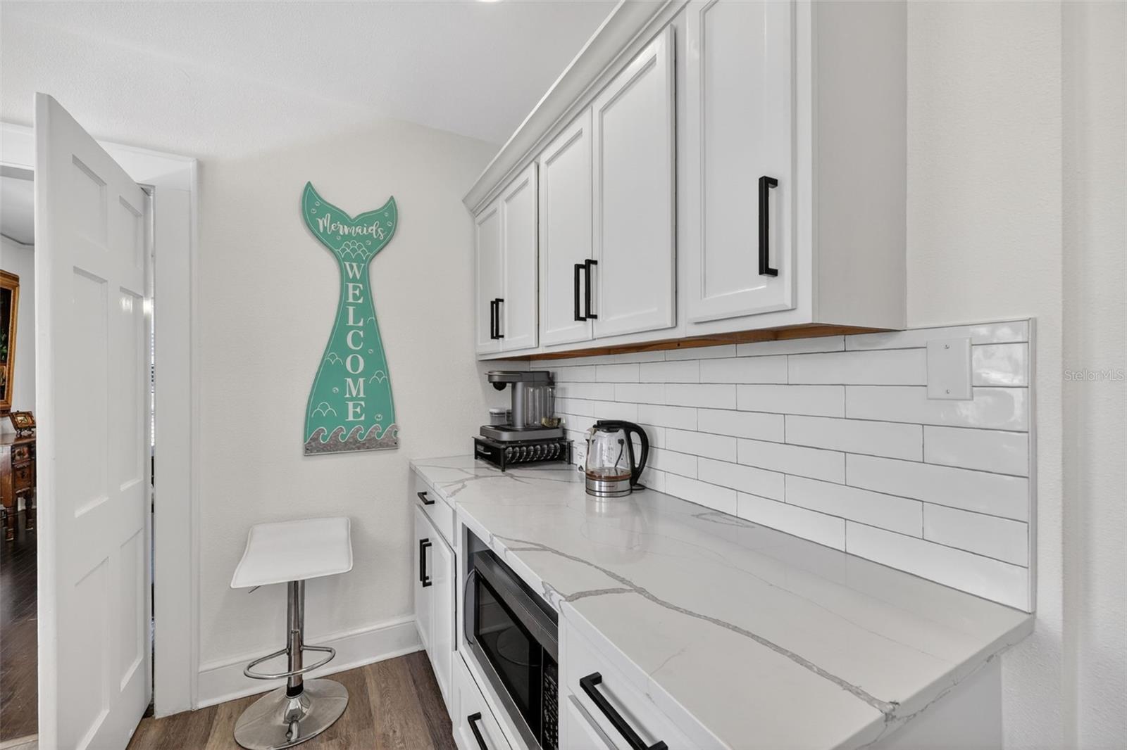 320 N BETTY LN, CLEARWATER, FL, 33755