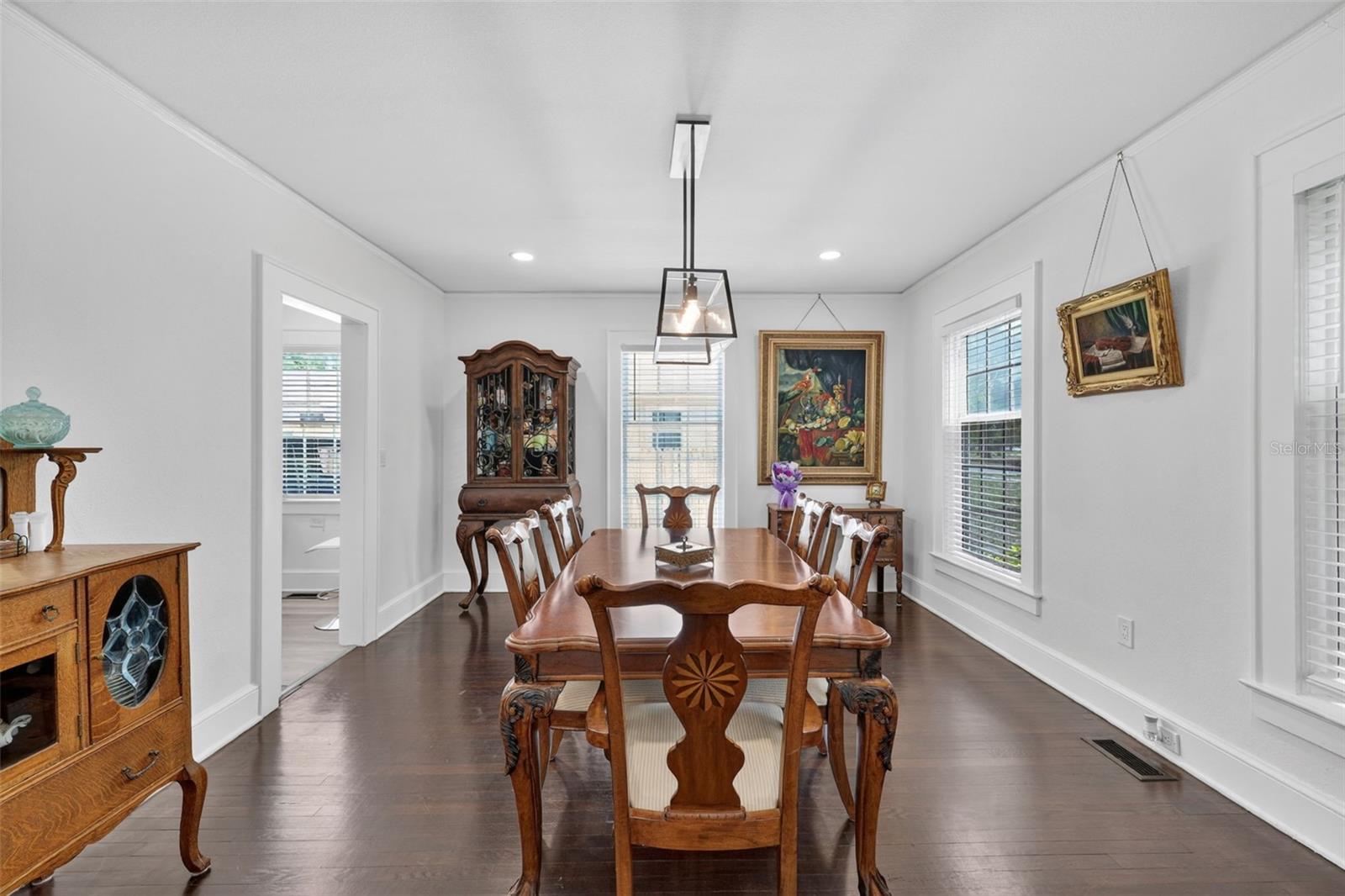 320 N BETTY LN, CLEARWATER, FL, 33755