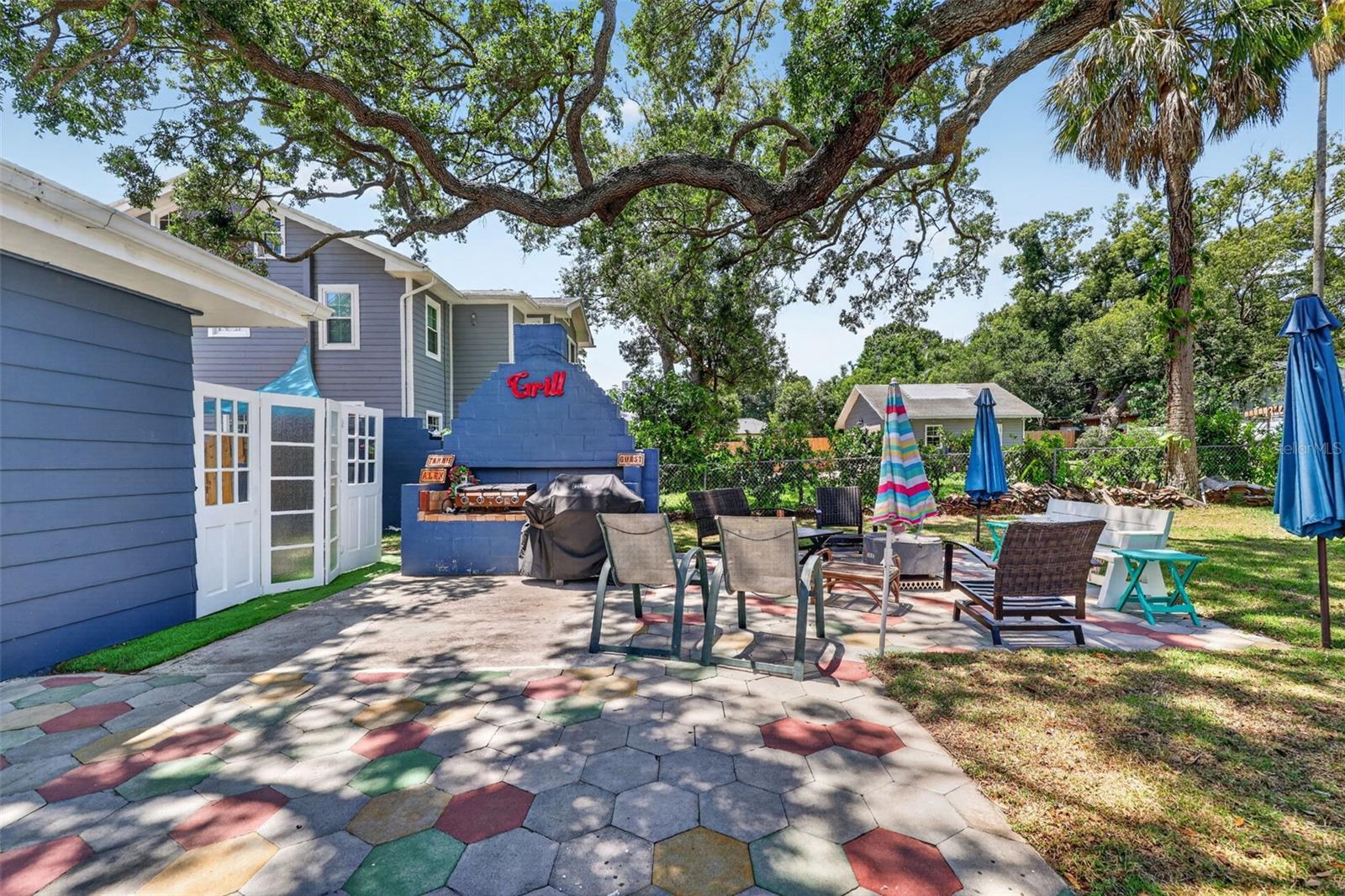 320 N BETTY LN, CLEARWATER, FL, 33755