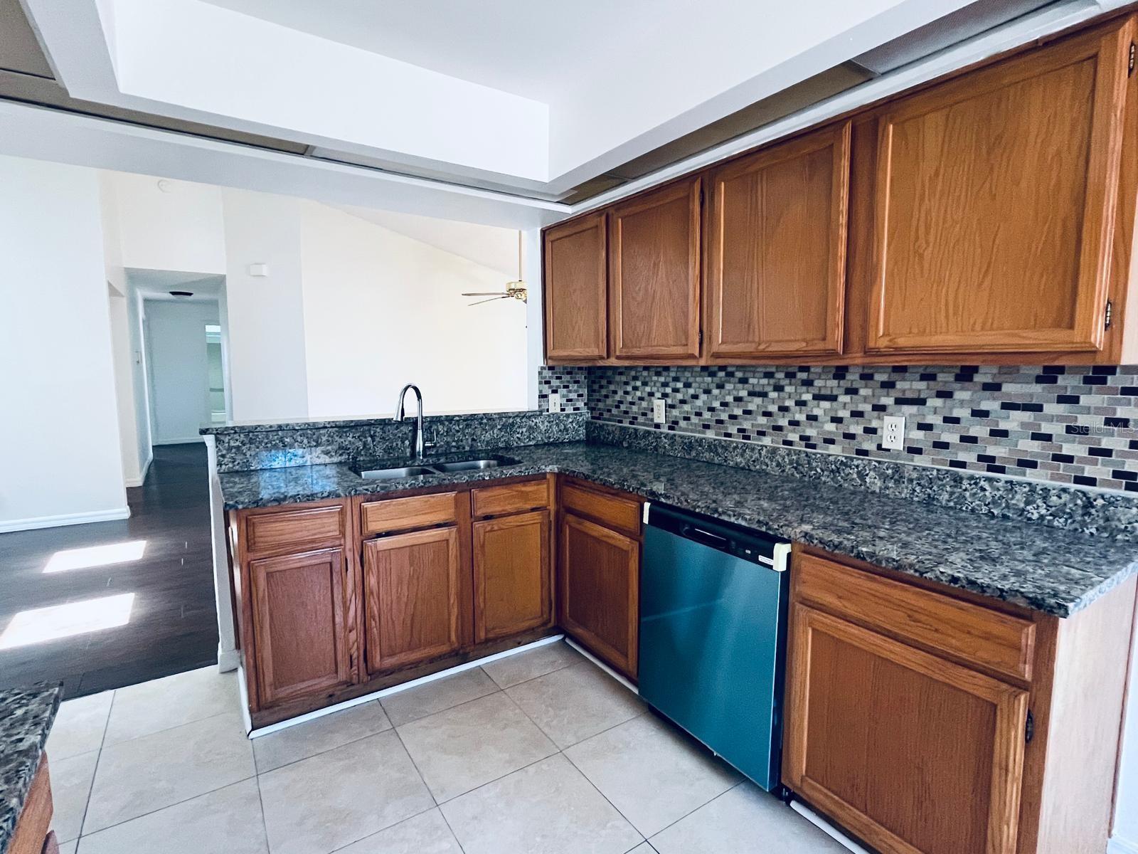 105 COBBLESTONE WAY, SANFORD, FL, 32771