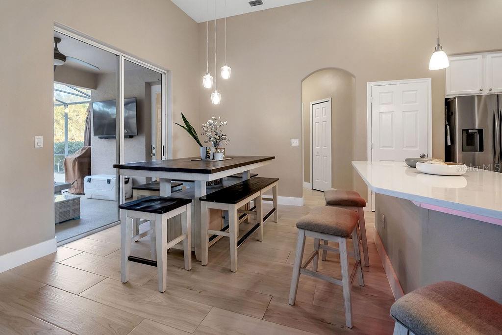 13330 MEERGATE CIR, ORLANDO, FL, 32837