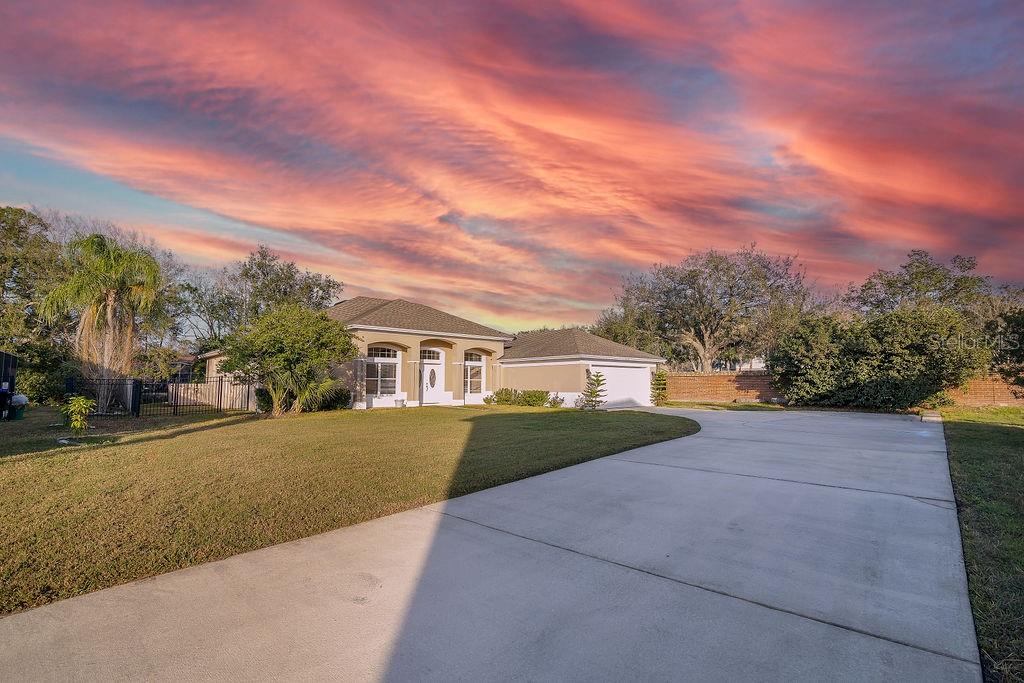 13330 MEERGATE CIR, ORLANDO, FL, 32837