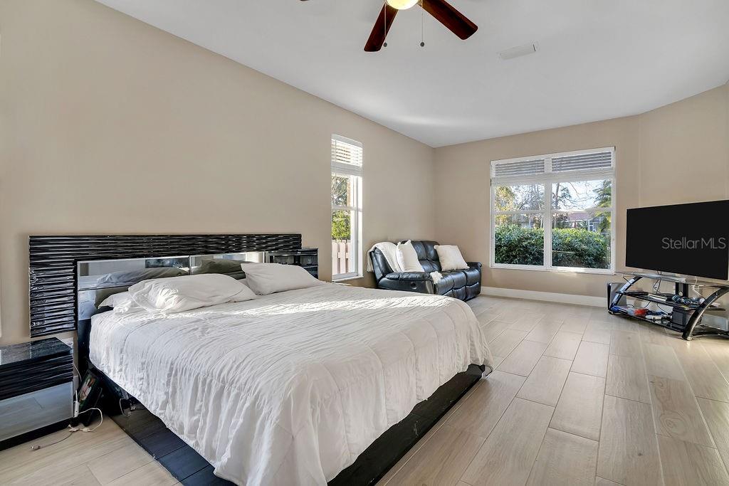 13330 MEERGATE CIR, ORLANDO, FL, 32837