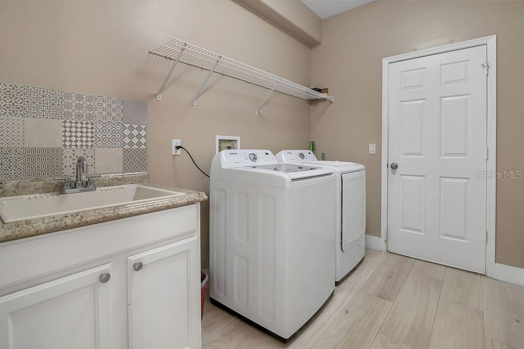 13330 MEERGATE CIR, ORLANDO, FL, 32837