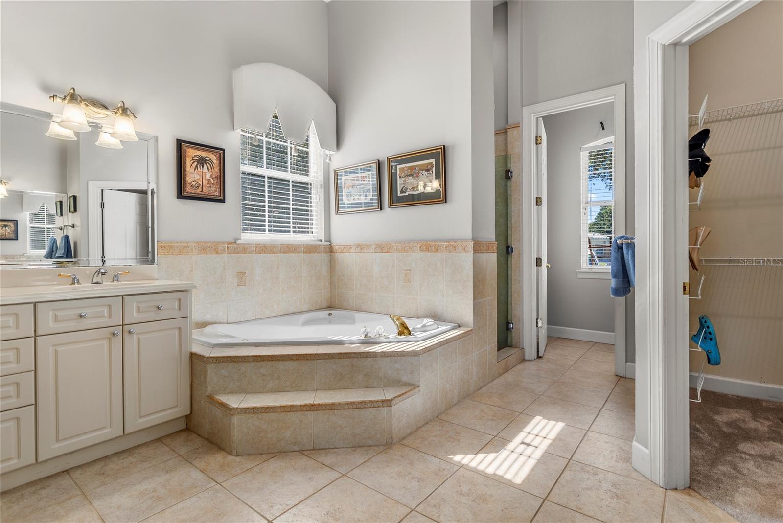 9527 QUEENSBURY CT, WINDERMERE, FL, 34786