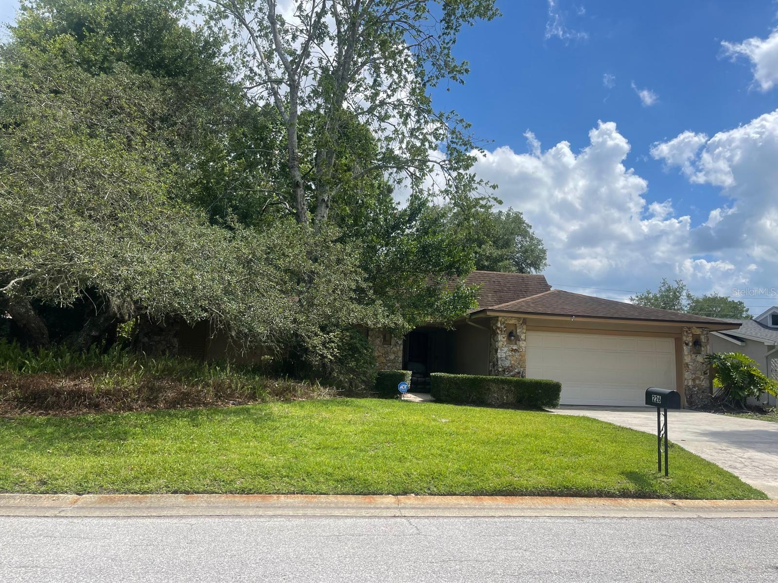 226 W CUMBERLAND CIR, LONGWOOD, FL, 32779