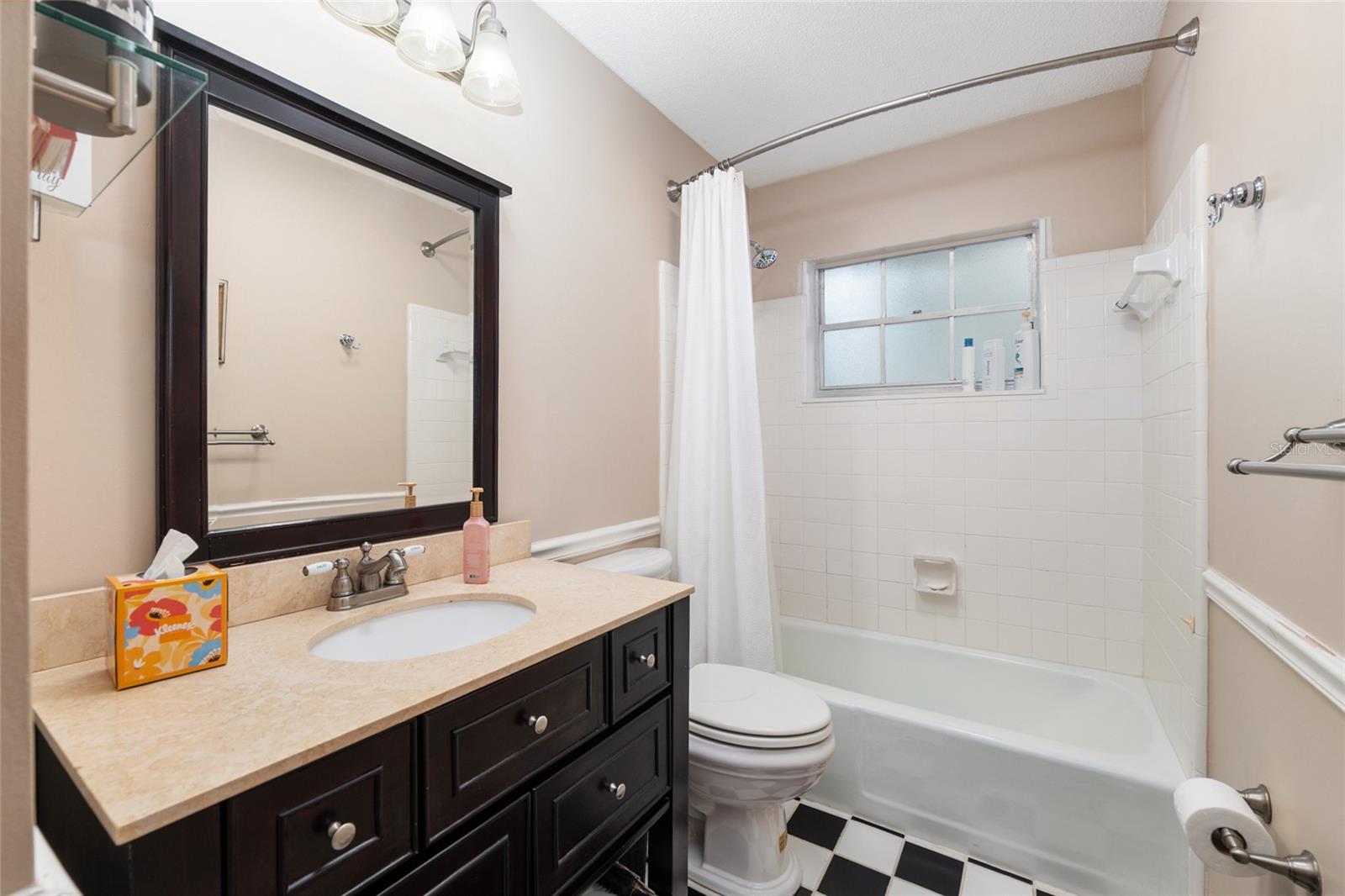 2251 NW 20TH CT, GAINESVILLE, FL, 32605