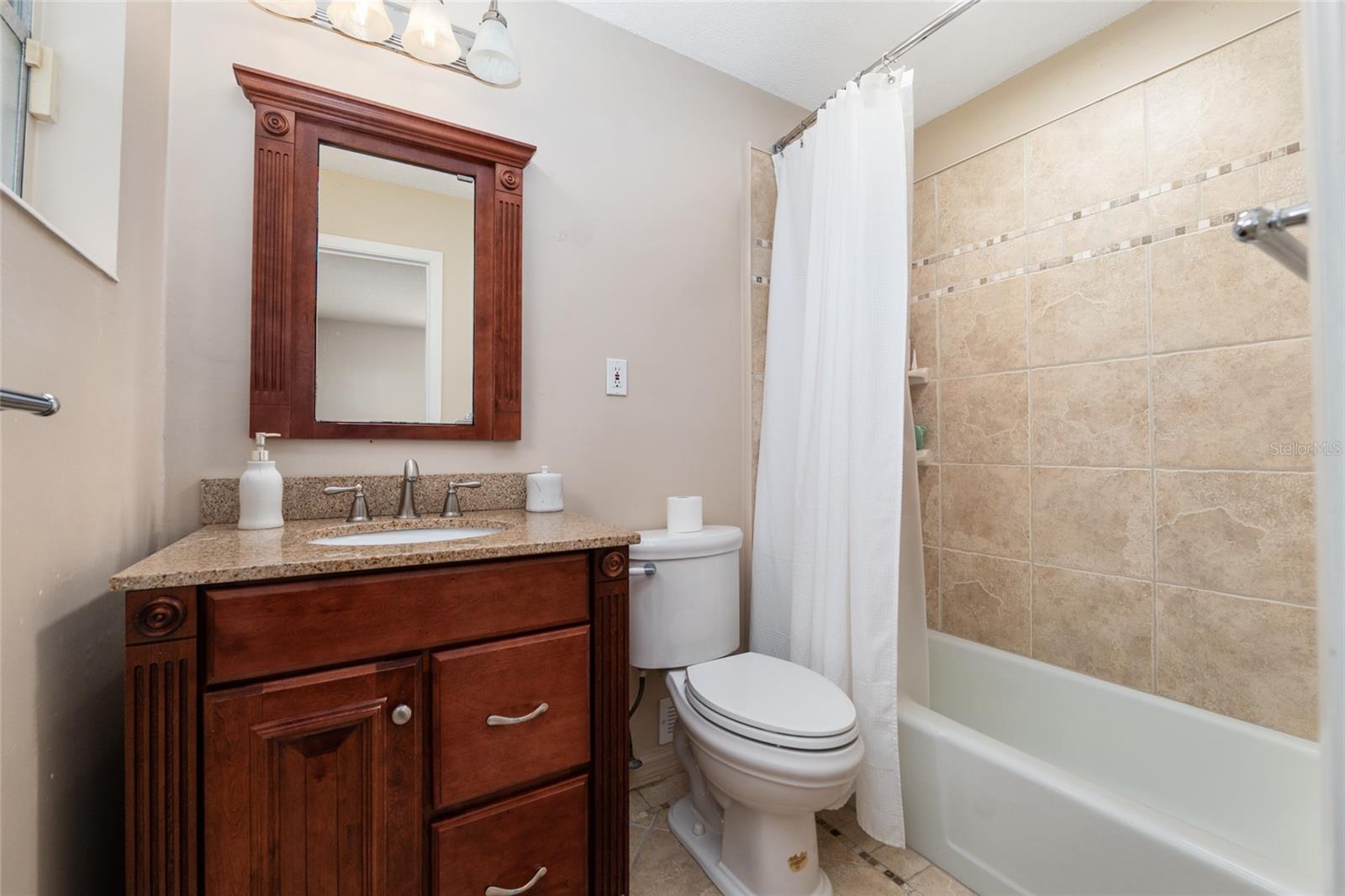 2251 NW 20TH CT, GAINESVILLE, FL, 32605