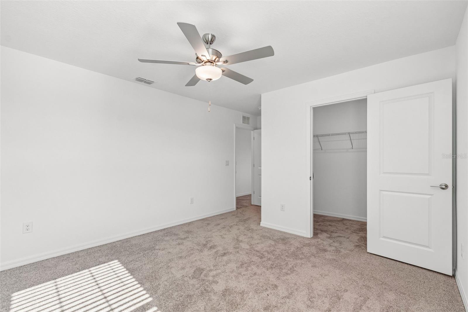 6450 BACK FORTY LOOP, ZEPHYRHILLS, FL, 33541