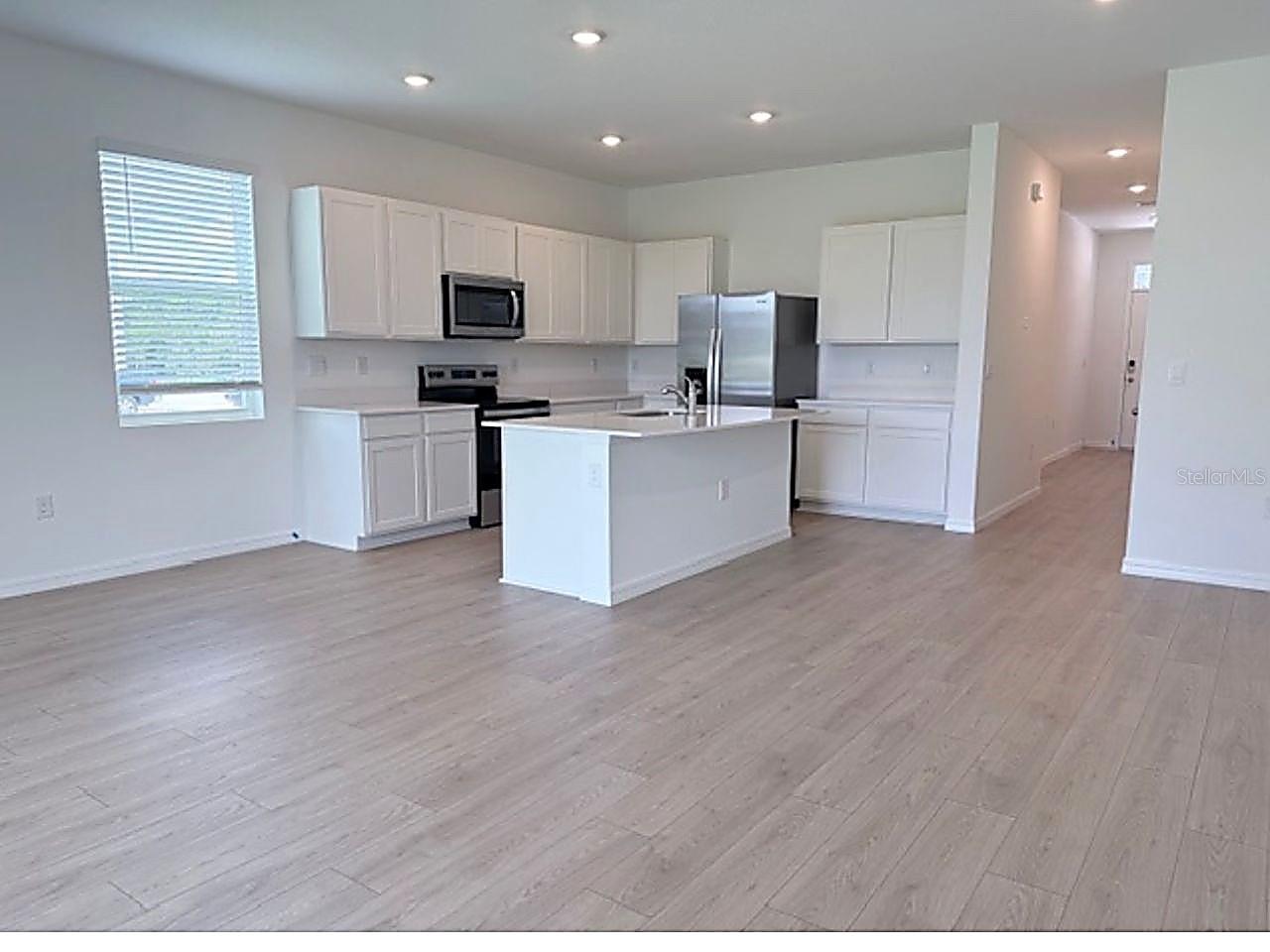 32492 WELLING BLADE LOOP, WESLEY CHAPEL, FL, 33545
