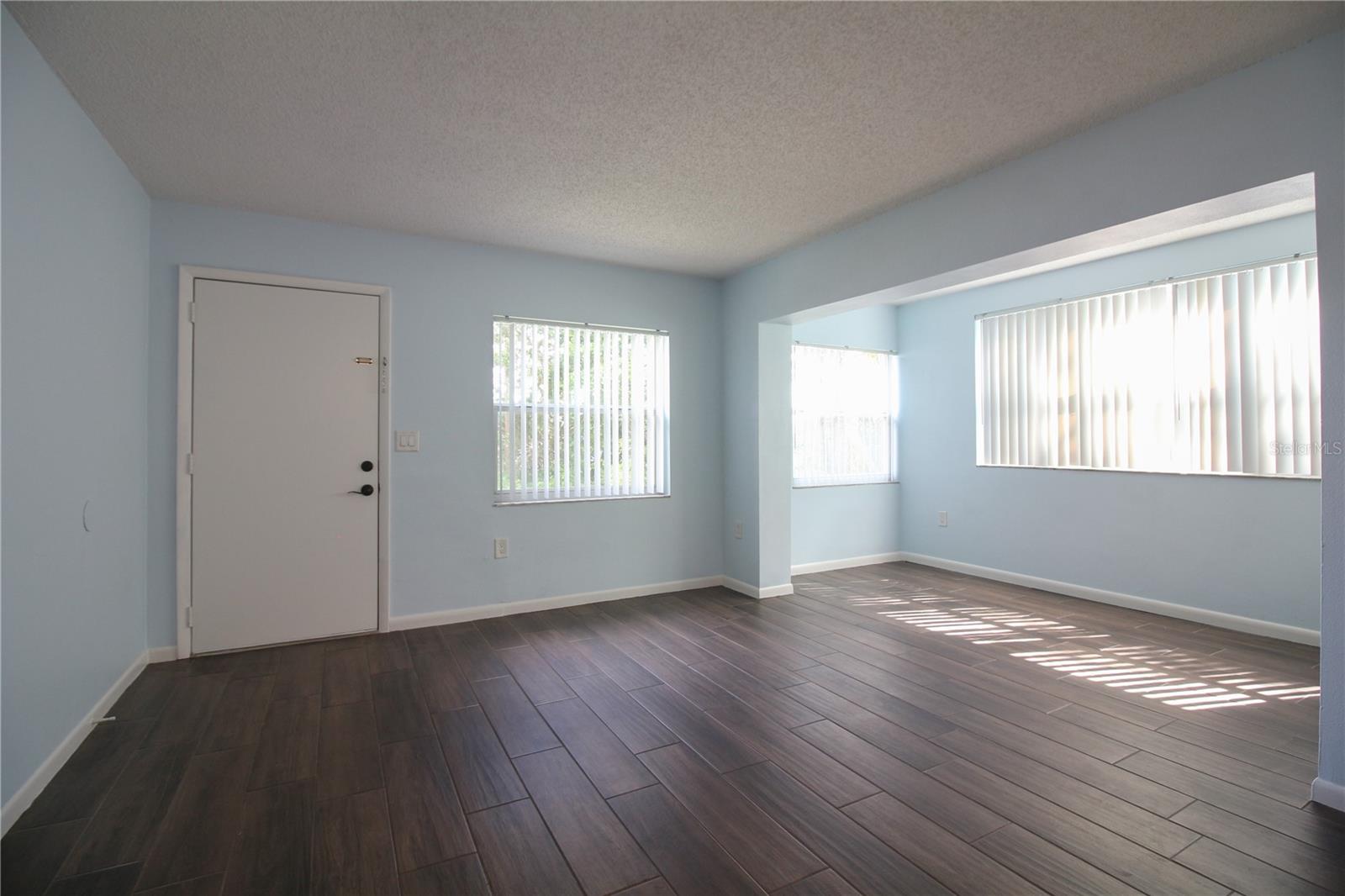 1103 CYPRESS GARDENS BLVD #17, WINTER HAVEN, FL, 33884