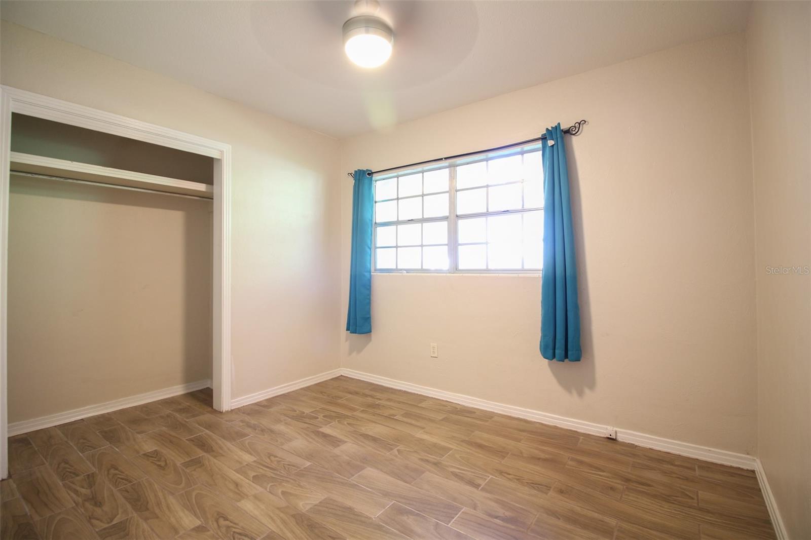 350 BONNYVIEW DR, LAKELAND, FL, 33801