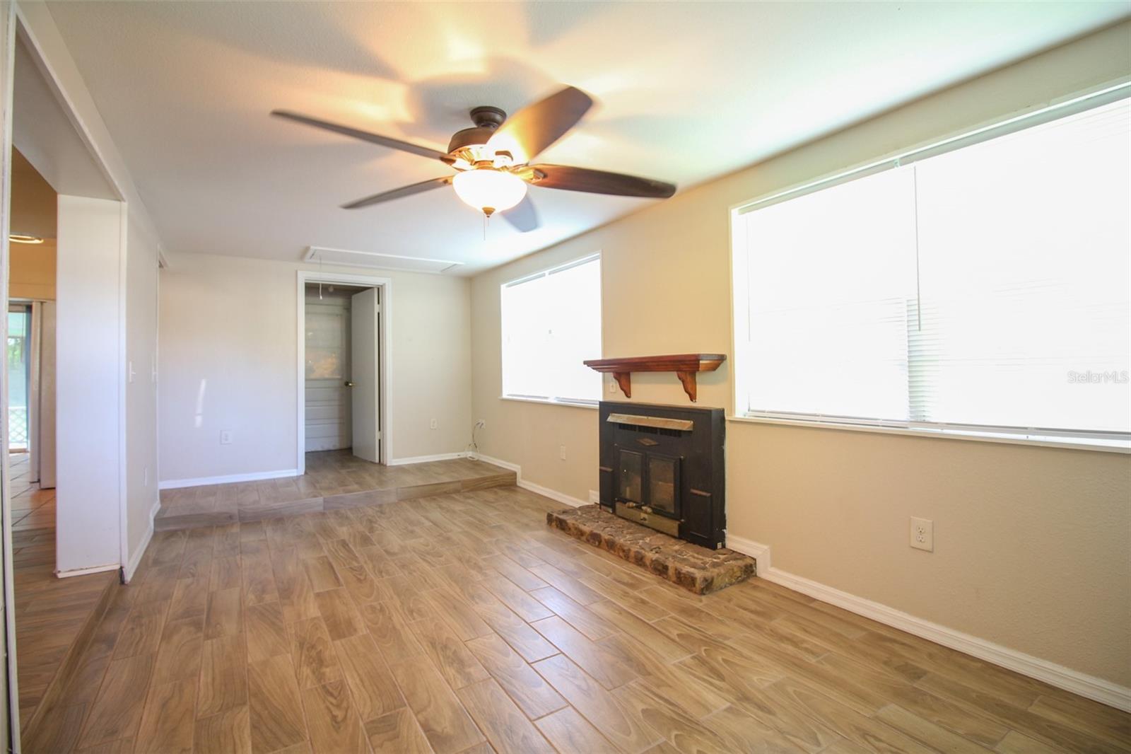 350 BONNYVIEW DR, LAKELAND, FL, 33801