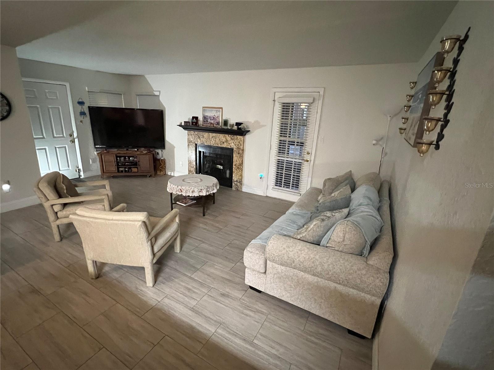 5587 DEVONBRIAR WAY #J105, ORLANDO, FL, 32822