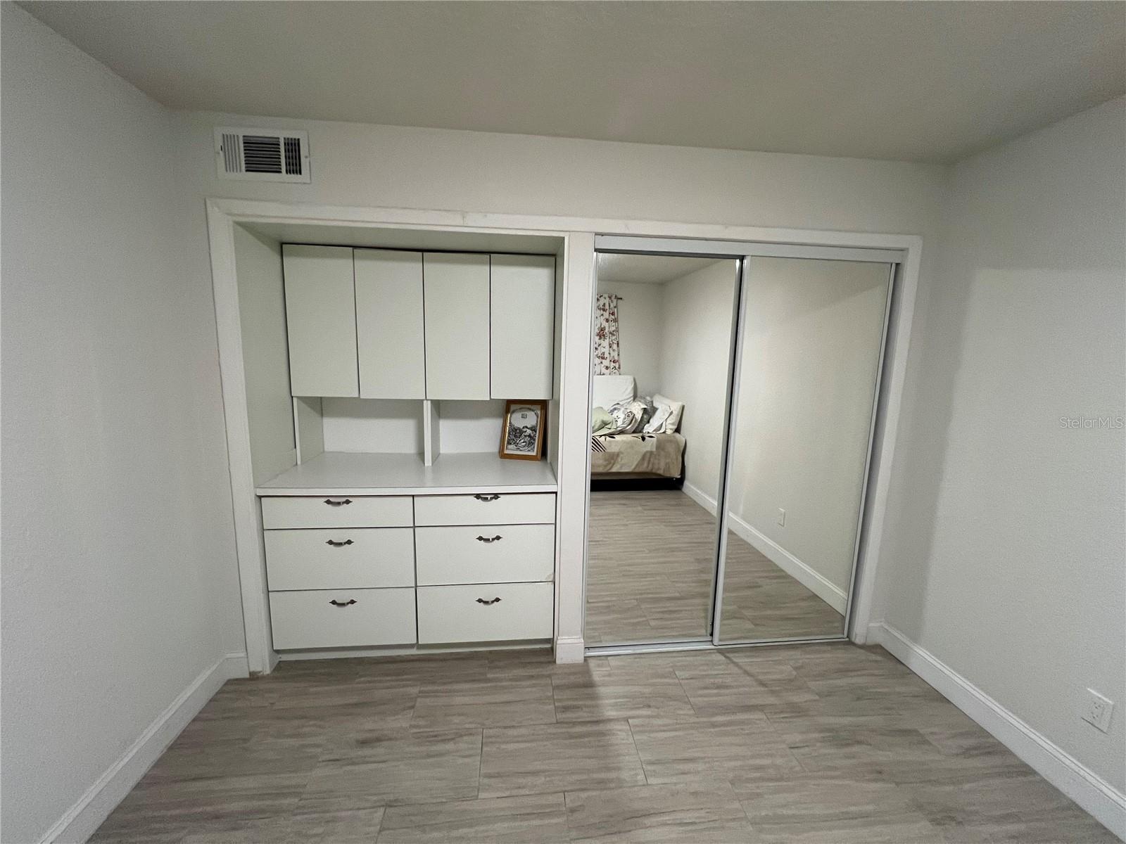 5587 DEVONBRIAR WAY #J105, ORLANDO, FL, 32822