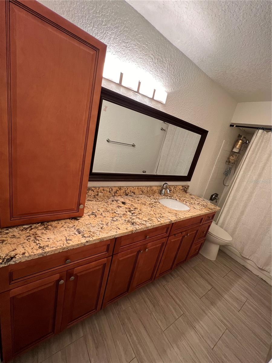 5587 DEVONBRIAR WAY #J105, ORLANDO, FL, 32822