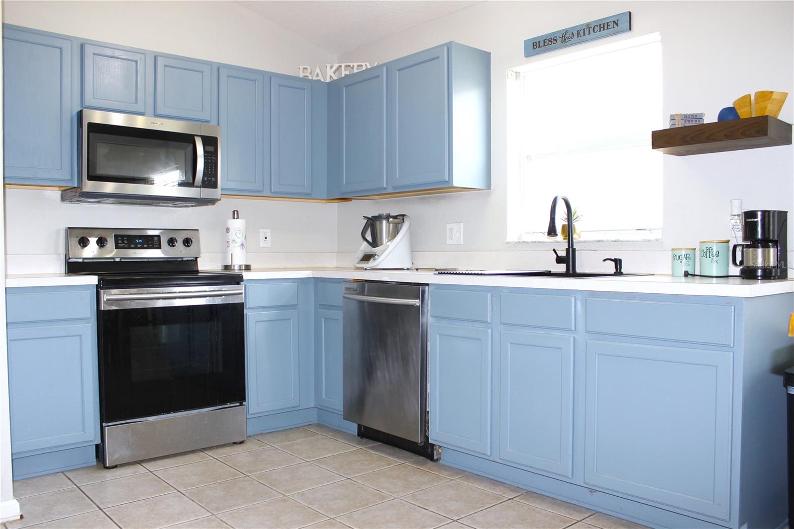 10228 HUNTERS HAVEN BLVD, RIVERVIEW, FL, 33578