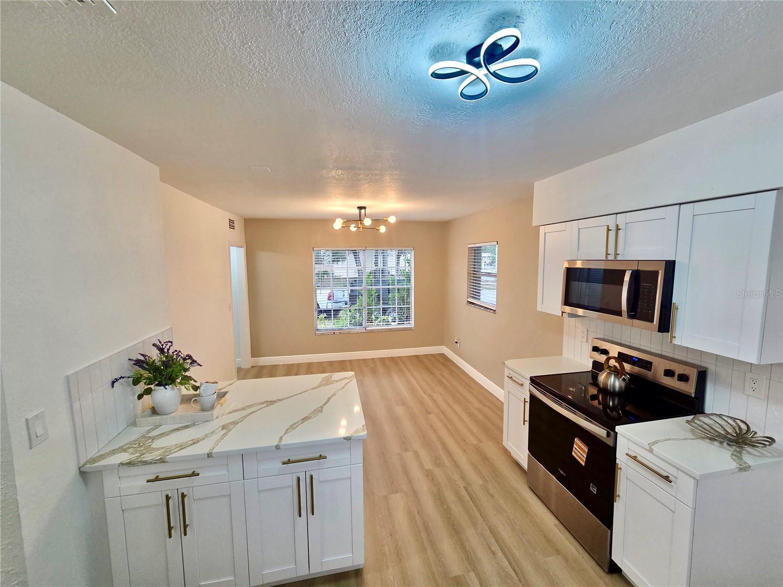 230 BEVERLY BLVD, BRANDON, FL, 33511