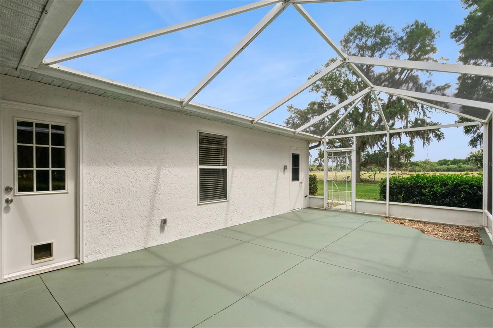 2993 POPLAR AVE, LEESBURG, FL, 34748