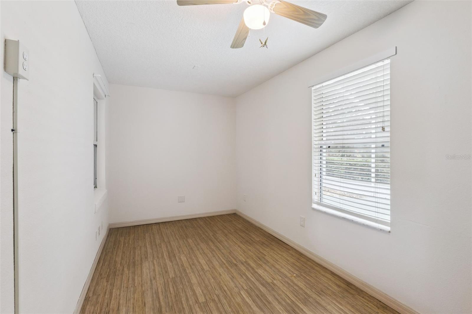 2993 POPLAR AVE, LEESBURG, FL, 34748