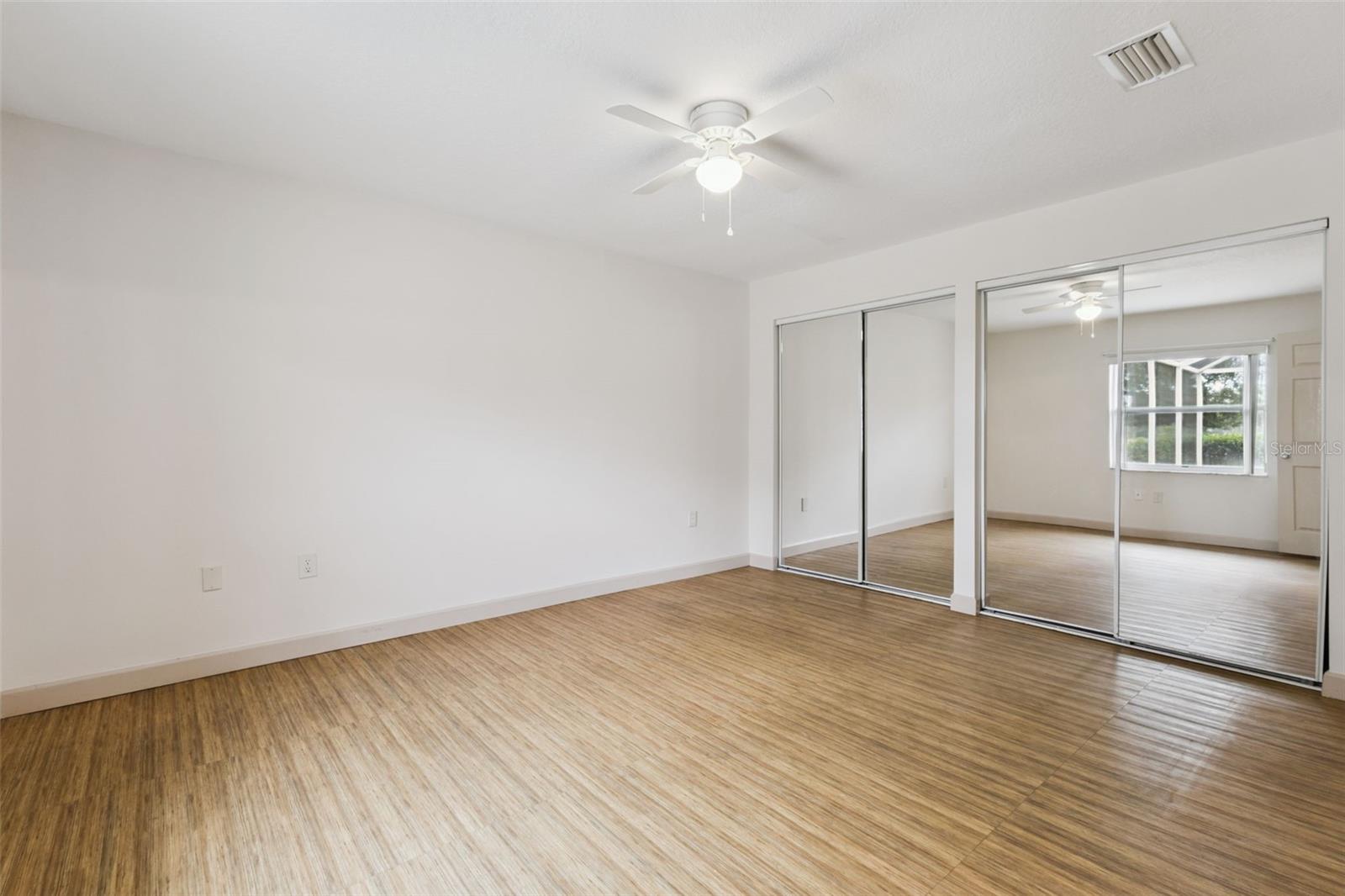 2993 POPLAR AVE, LEESBURG, FL, 34748