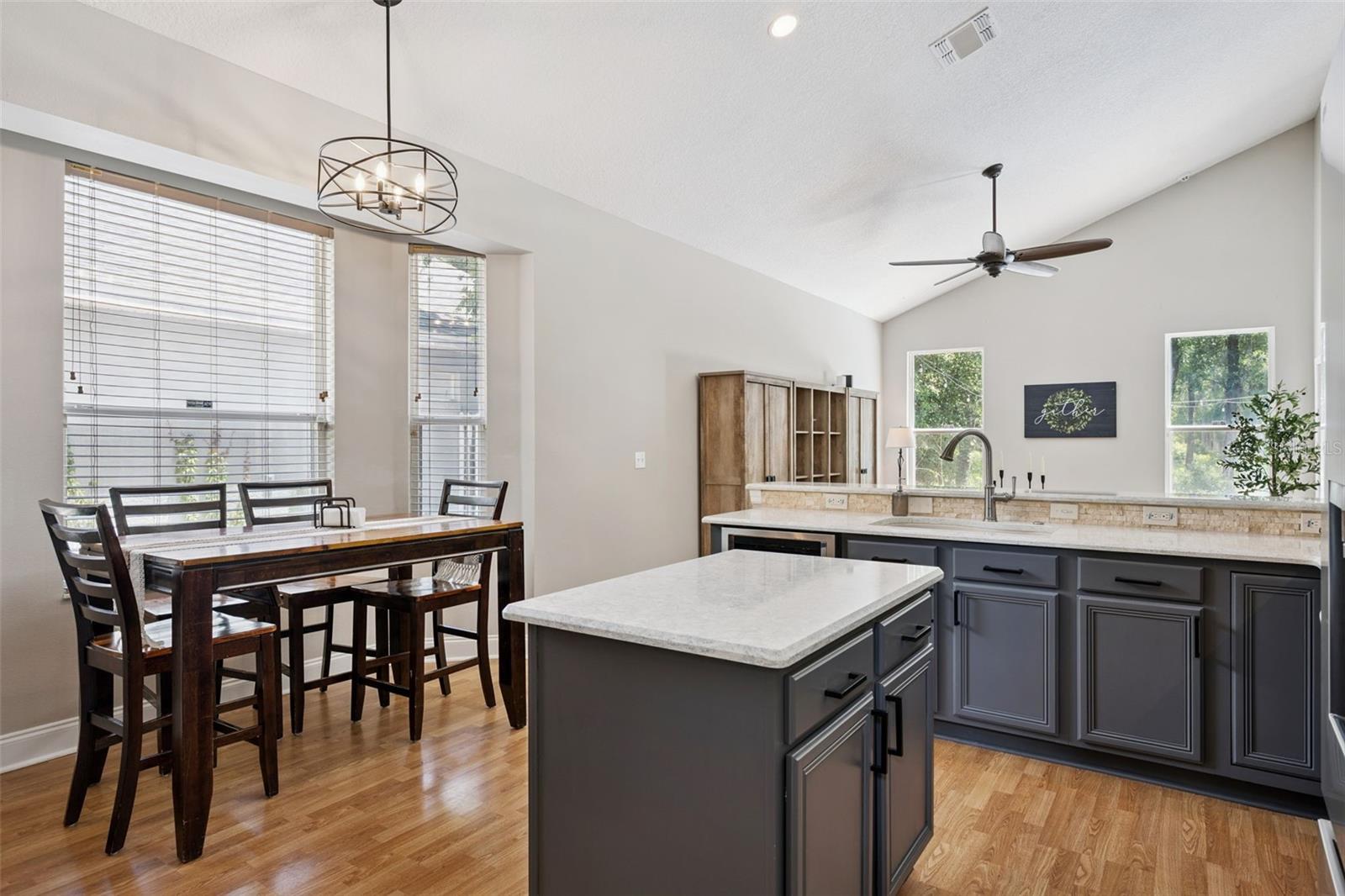 2563 WALNUT HEIGHTS RD, APOPKA, FL, 32703