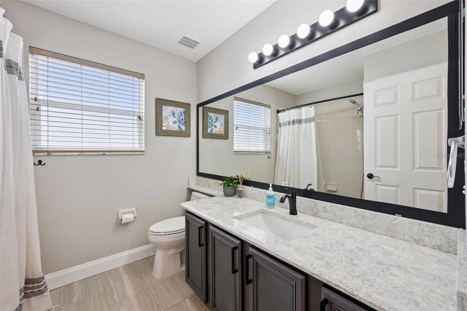 2563 WALNUT HEIGHTS RD, APOPKA, FL, 32703