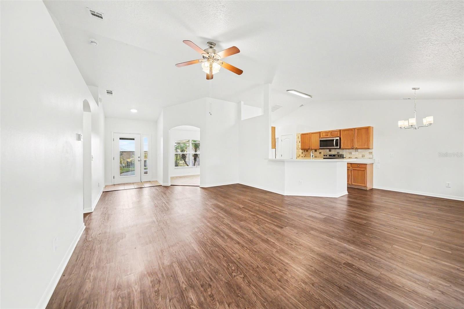 10423 LAKE HASSON CIR, CLERMONT, FL, 34711