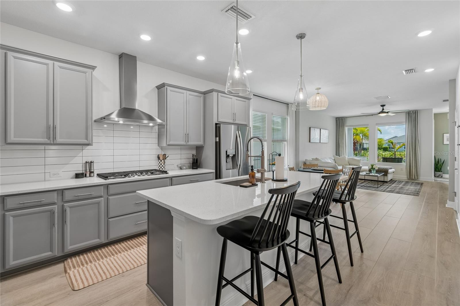 5722 SILVER SUN DR, APOLLO BEACH, FL, 33572