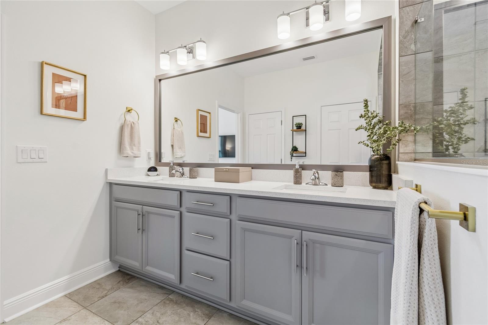 5722 SILVER SUN DR, APOLLO BEACH, FL, 33572