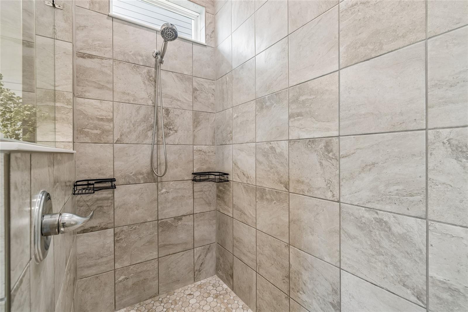 5722 SILVER SUN DR, APOLLO BEACH, FL, 33572