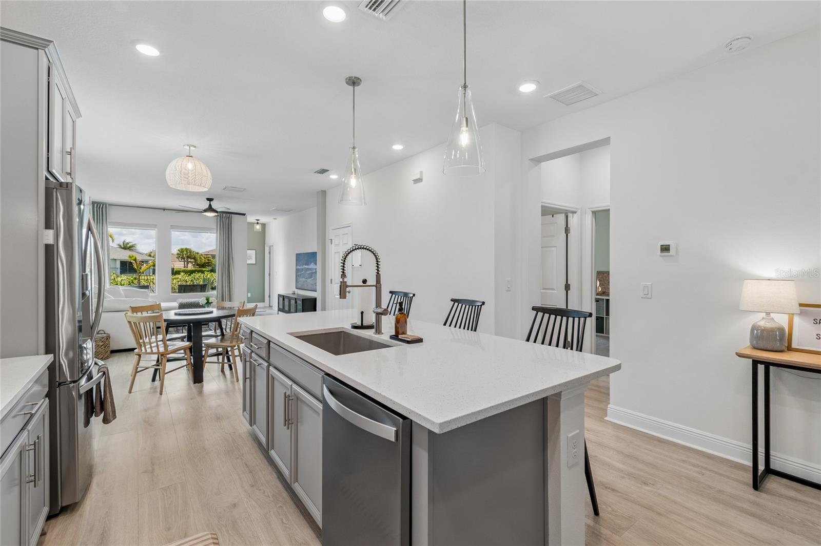 5722 SILVER SUN DR, APOLLO BEACH, FL, 33572